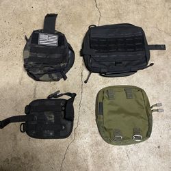 Military Pouches 