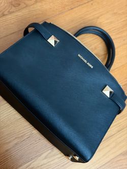 MK purse