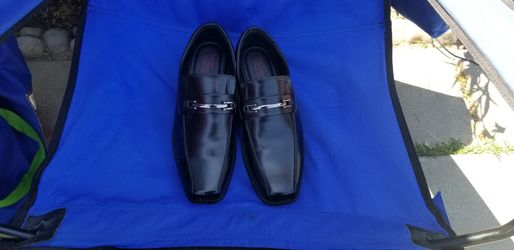 dress shoes