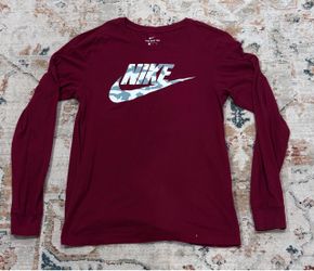 Nike Long Sleeve Graphic Tee