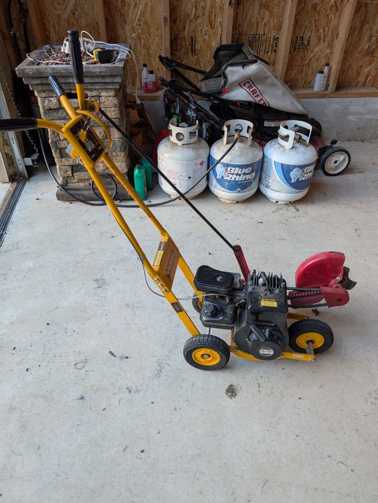 McLane Edger