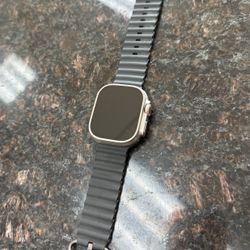 Apple Watch Ultra 1 No Charger
