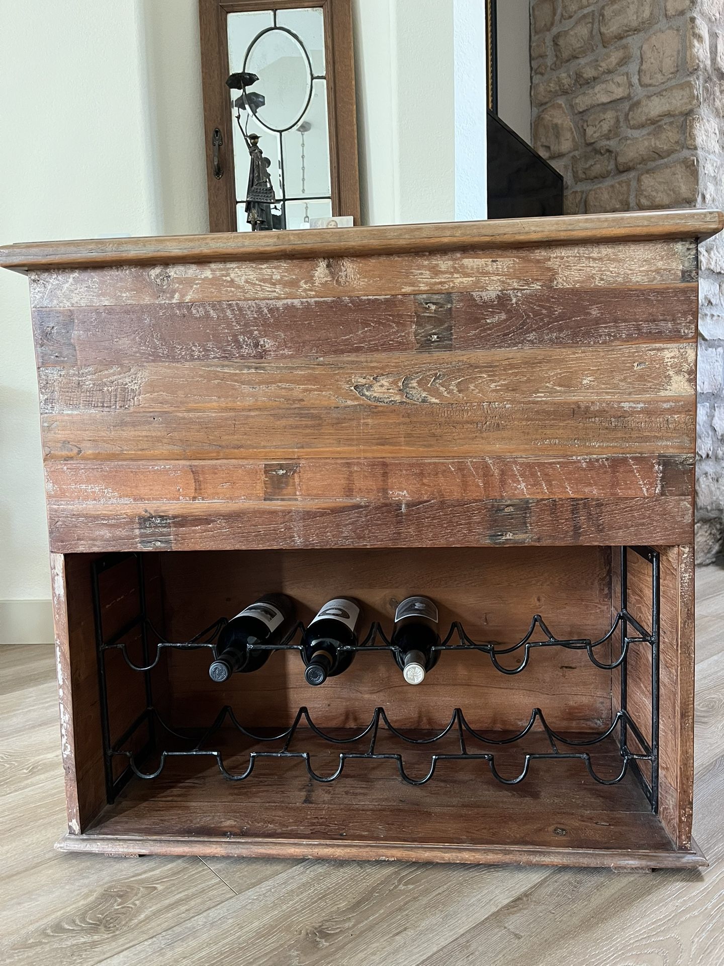 Chest / Trunk with Wine Rack