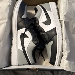 AIR JORDAN 1