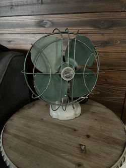 Vintage Metal Fan - Arctic Aire