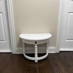 End Table Or Entryway Table 