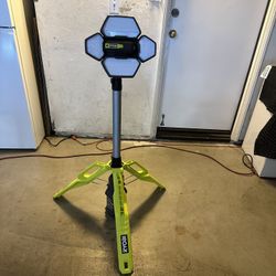 RYOBI Hybrid Tri-Power Tripod Light (Tool Only)