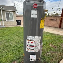 Water Heaters 30/40/50 Gallons 