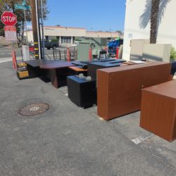 Office Furniture Free 