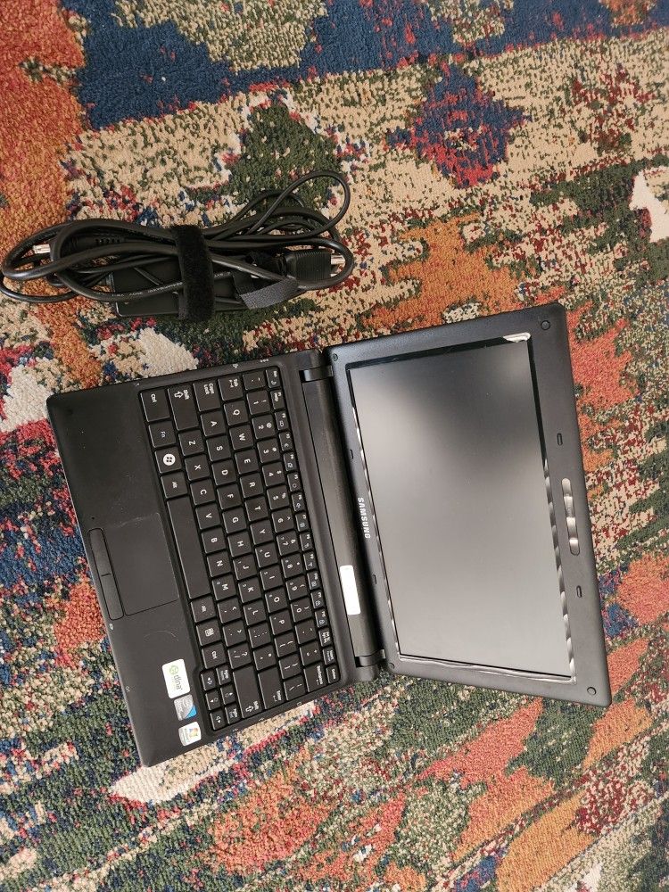 Samsung N150 Plus 10" Laptop