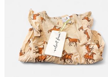 Yellow horse print baby romper with ruffles #babyshower #kids New with tag. Baby girl size 6-12 months old infant