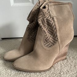 Size 8 Wedge Booties 