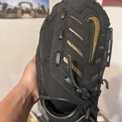 Nike Force Edge H-Web baseball glove
