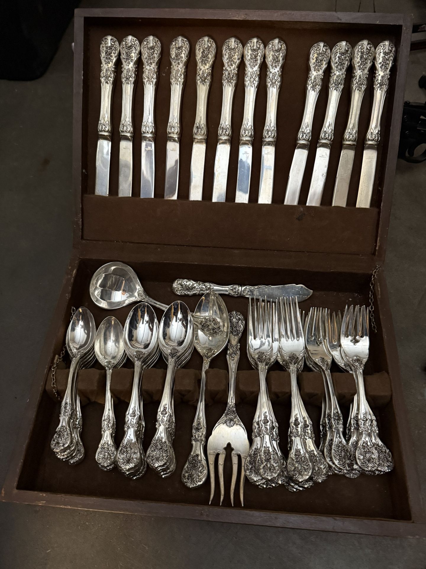 F.B. Rogers & Sons "French Rose" silver-plated flatware set
