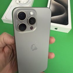 iPhone 15 pro max unlocked