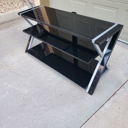 TV console/stand 3-tier