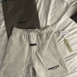 Essentials FOG Shorts Size Small