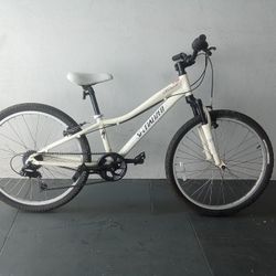 BICYCLE SPECIALIZED 7 SPEED SIZE 24 BRAND NEW 