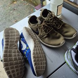 Nike ROSHE Olive Green Size 8