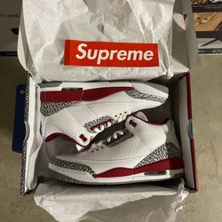 Jordan 3 Red