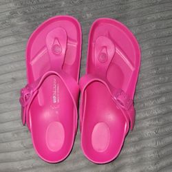 Birkenstock Gizeh Size 36EU, 6US Hot Pink Barbie Core Thong Flip Flop Sandals
