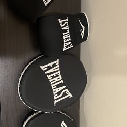 Boxing Mitts And Pads