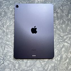 iPad Air M1 (2022) 64GB (with Accessories)