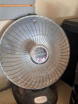 Presto HeatDish Parabolic Electric Heater