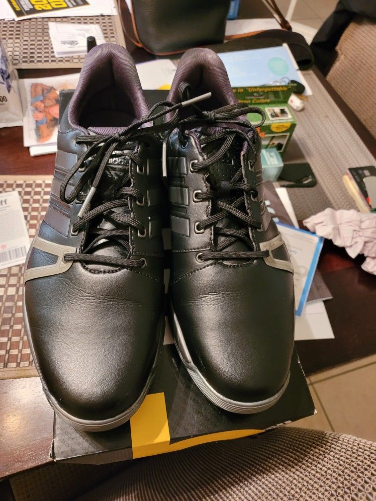 Adidas Adipower Boost 2 Golf Shoes for Sale in Austin, TX - OfferUp