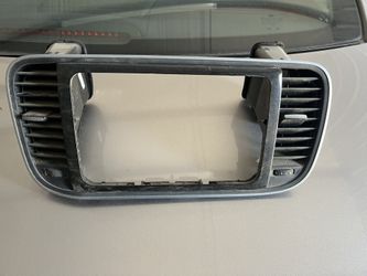 CENTER DASHBOARD VENT VW BEETLE