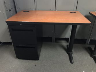 Office desks. Various sizes.