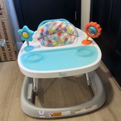 Smart Steps by Baby Trend Dine N' Play 3-in-1 Feeding Walker