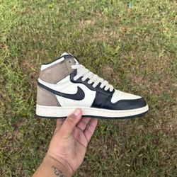 Jordan 1 Mocha