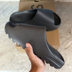 Adidas Yeezy Slide