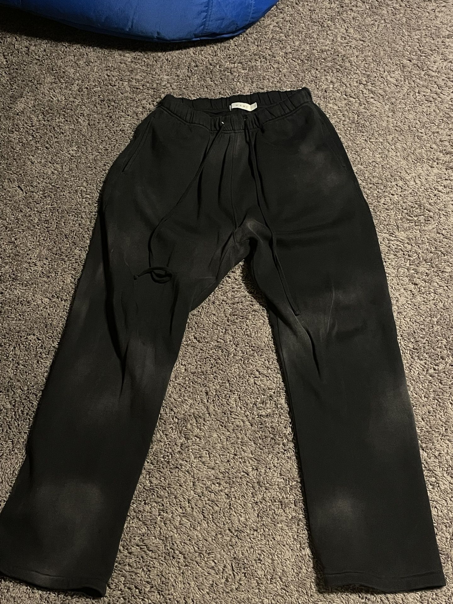 MNML joggers 