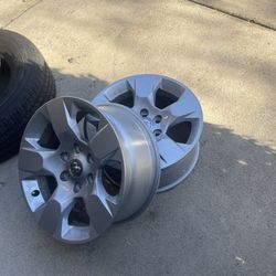 4 Dodge Ram 1500 Chrome 6 Lug Pattern Rims And 4 Goodyear Wrangler 275/65T18116T Tires