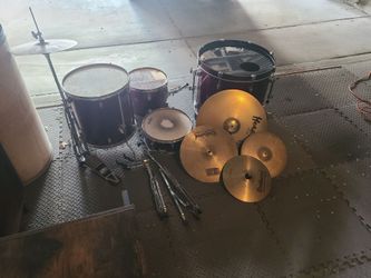 Pearl drum kit