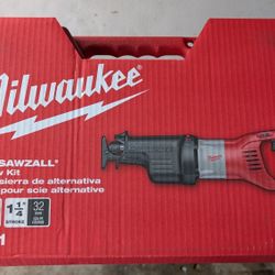 Milwaukee Super Sawzall