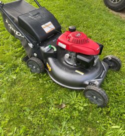 Honda mower