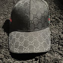 Gucci Hat Supreme Pattern