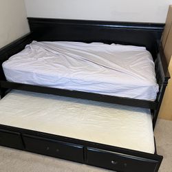 Twin Size Day Bed