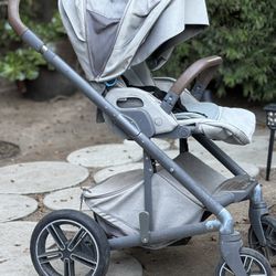 Nuns stroller+ Car Seat System For Sale 