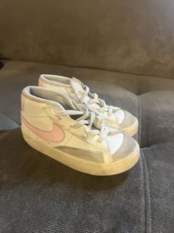 Nike Blazer Girls Size 9c 