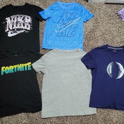 Boys Shirts Size 7/8 (5 For $10!) - Like New!