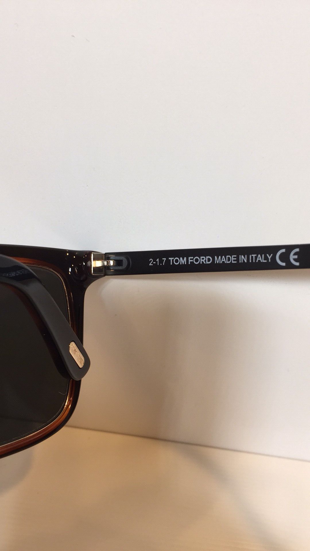 tom ford karlie polarized