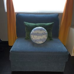 NEW Ikea Kivik Tallmyra Blue Sleeper Sofa Convertible Pullout Hide-A-Bed Overstuffed Chair