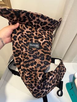 Momcozy baby carrier