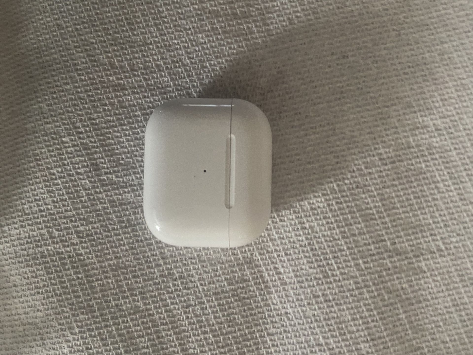 airpod gen 4