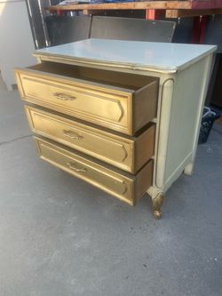 Vintage small Dresser
