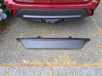 Toyota highlander 2022 xle rear bumper extension pannel